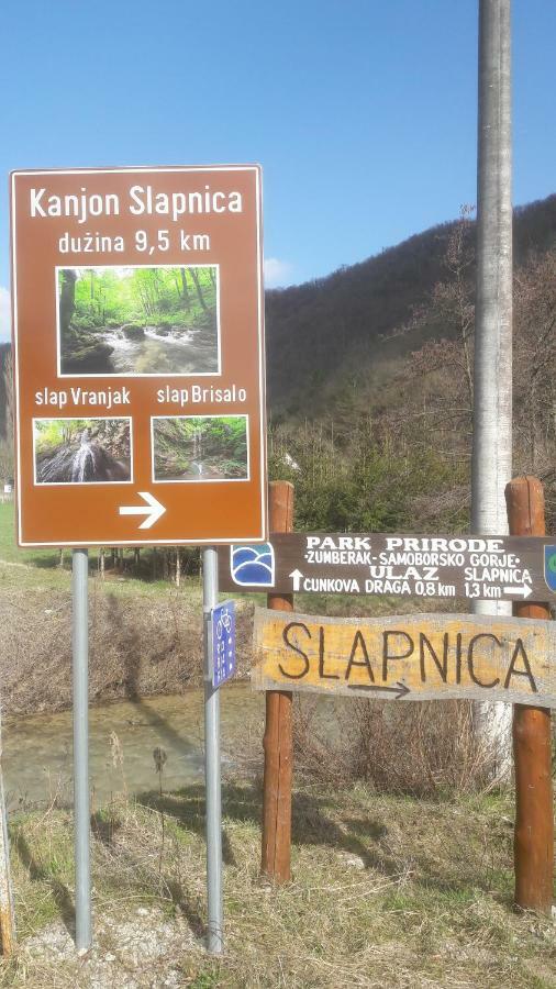 Mobile Home Slapnica U Parku Prirode Zumberak Krasic Экстерьер фото